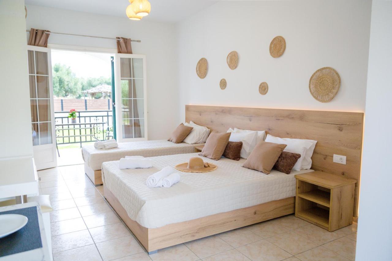 Tropical Apartments 阿里克斯 外观 照片