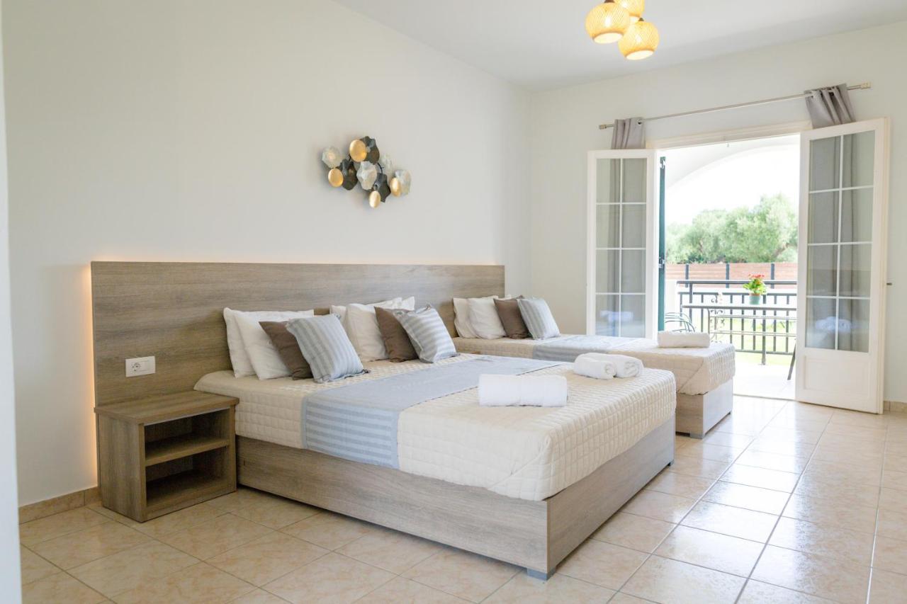 Tropical Apartments 阿里克斯 外观 照片