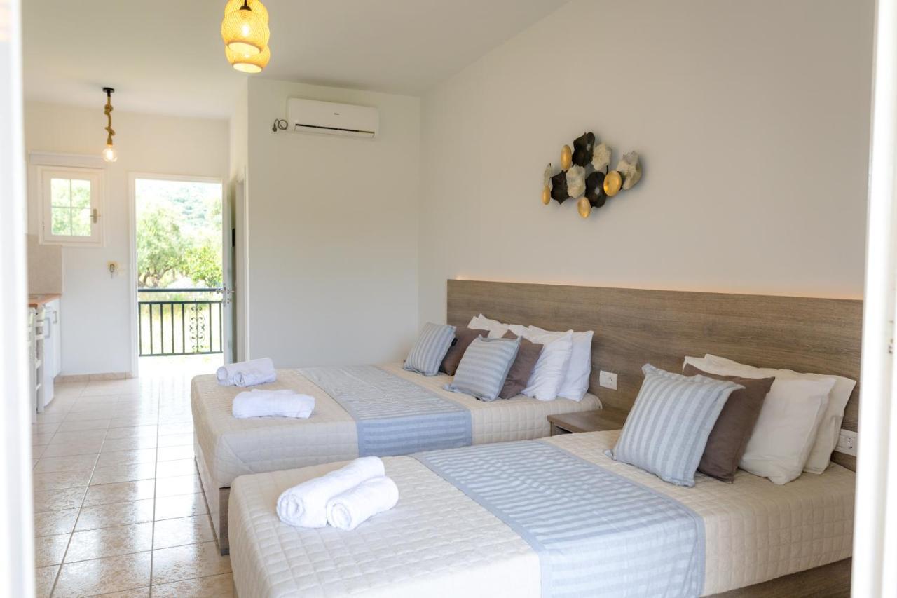 Tropical Apartments 阿里克斯 外观 照片