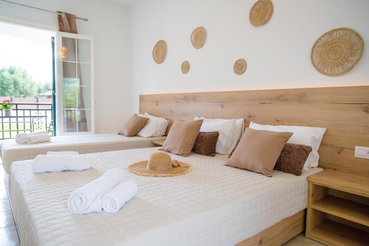 Tropical Apartments 阿里克斯 外观 照片