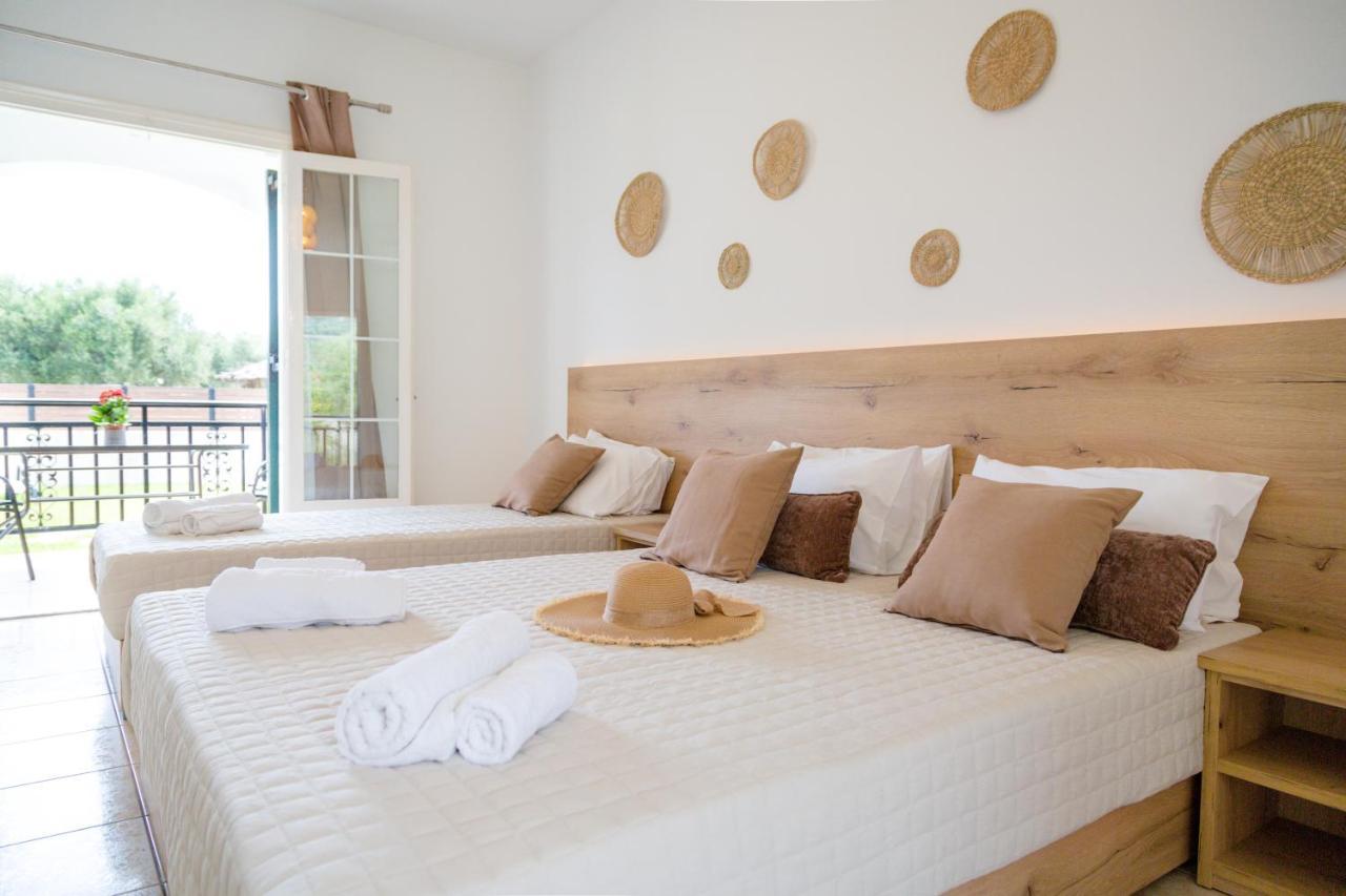 Tropical Apartments 阿里克斯 外观 照片